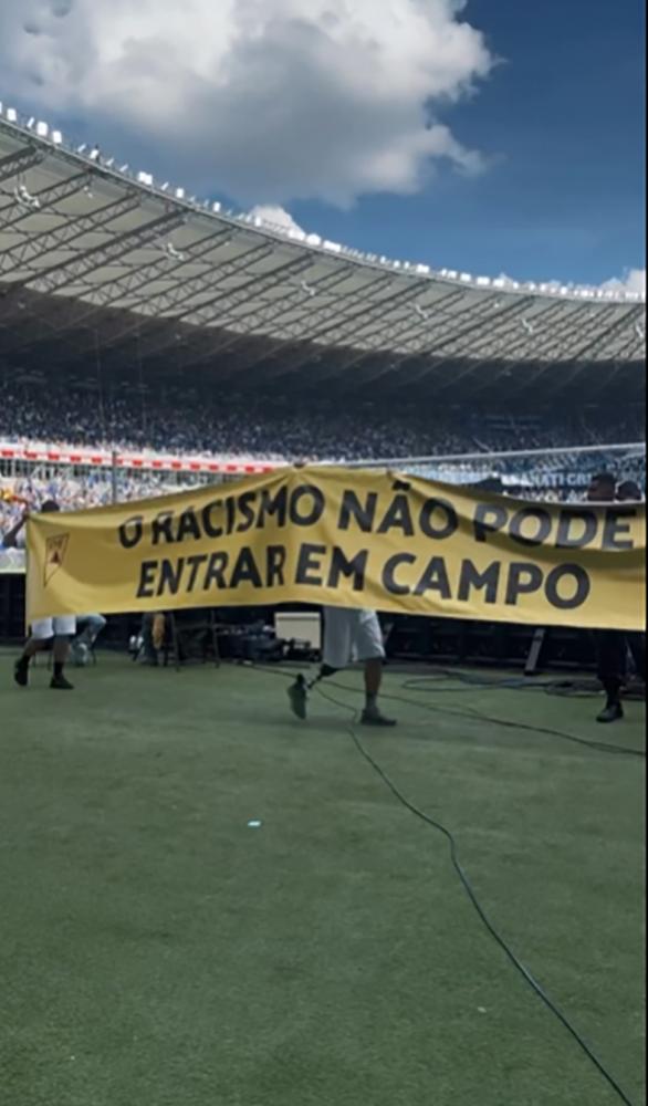 AÇÃO CONTRA O RACISMO NO ESPORTE: #MPMG E PARCEIROS ALERTAM DURANTE FINAL DO CAMPEONATO MINEIRO