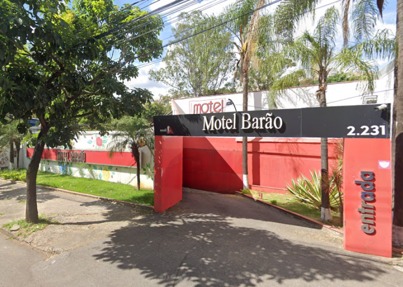 Policial Militar em surto se tranca em motel no bairro Estoril, em BH - Bope negocia rendição