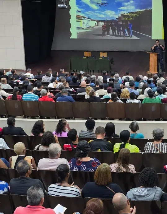 Prefeitura de Sabará promove audiência pública com moradores do Adelmolândia e inicia processo de titulação dos imóveis