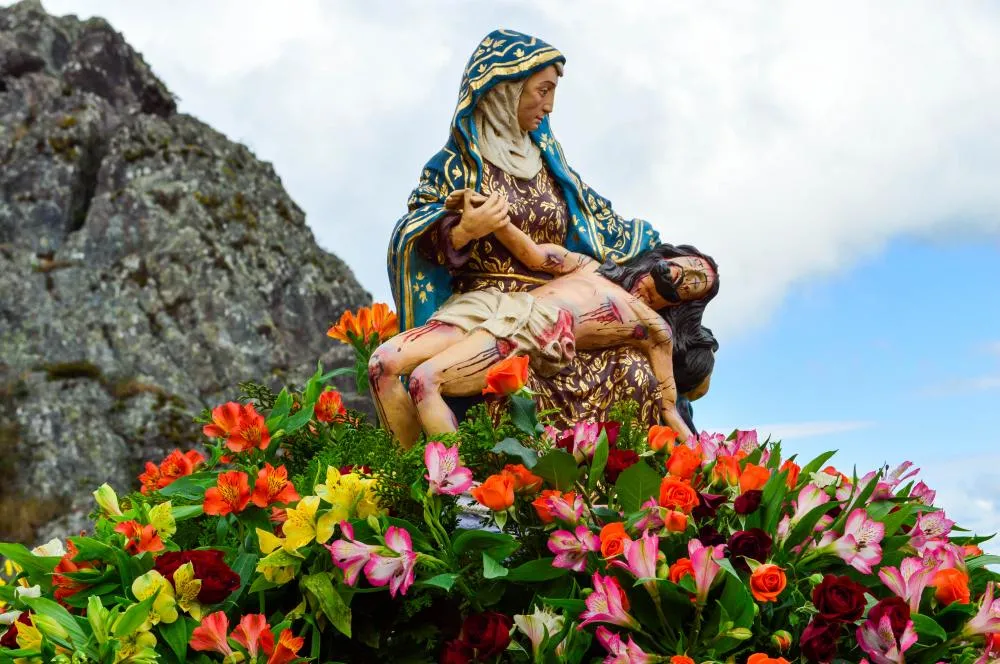 Importância religiosa e socioeconômica da devoção à N.S. da Piedade embasa criação de feriado