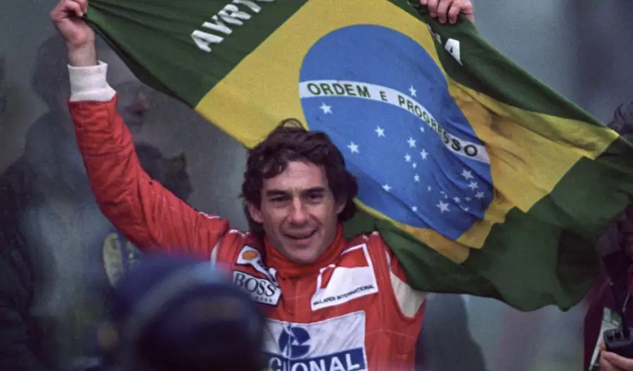 Inclusão de Ayrton Senna no Livro de Heróis da Pátria é aprovado pela CEsp