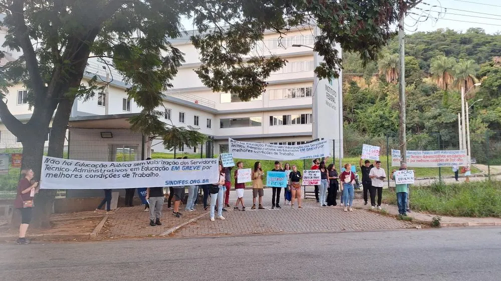 Greve no IFMG Sabará: mais de 40 dias de paralisação e incerteza