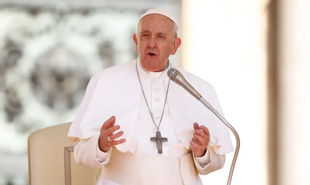 Papa Francisco orienta padres: Homilias devem durar no máximo oito minutos, afirma durante Audiência Geral