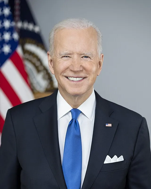Biden desiste da candidatura à Presidência dos EUA e anuncia apoio a Kamala Harris
