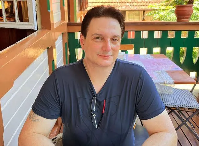 Daniel Mastral, autor de O Filho do Fogo, é encontrado morto em casa