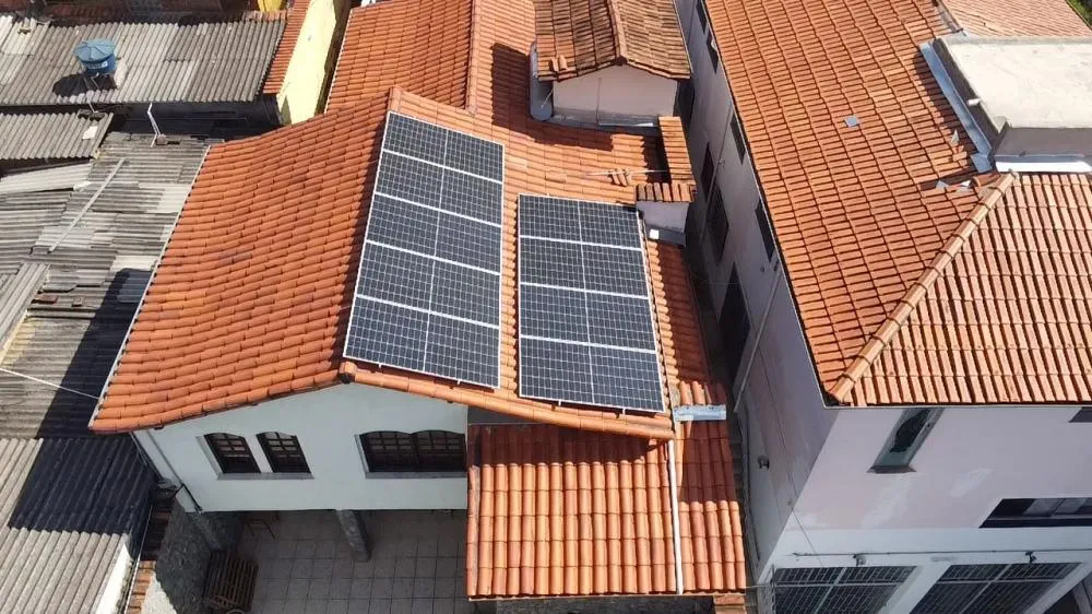 Energia Solar no Brasil: recorde de 100 mil novos sistemas instalações em Julho de 2024