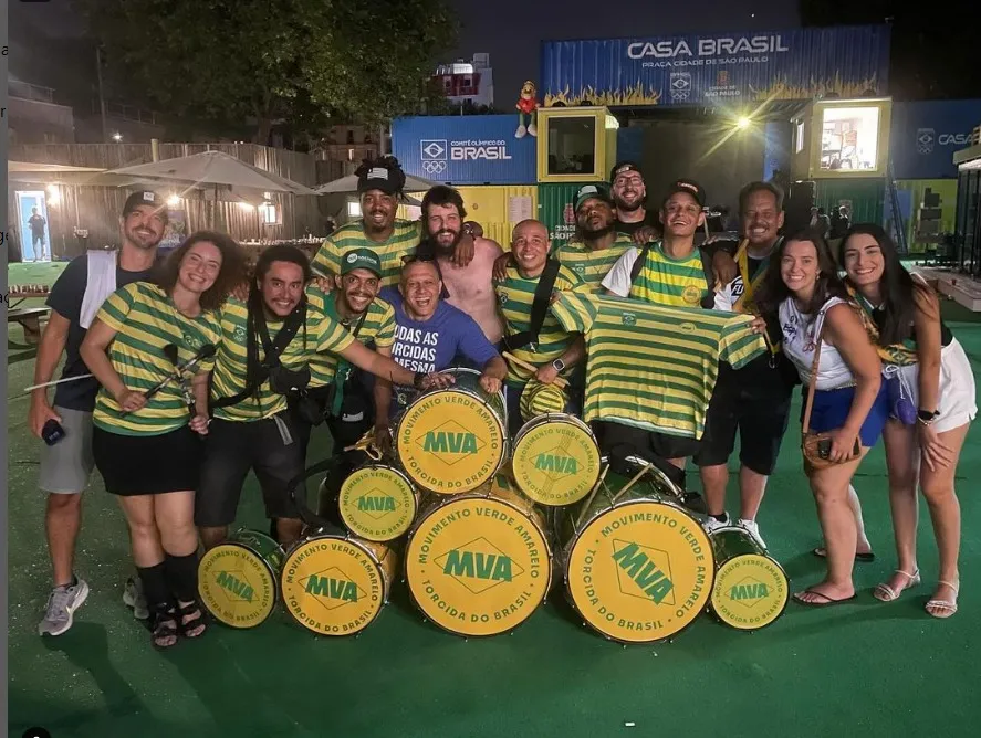 Torcida Brazuca Sabará faz história nas Olimpíadas de Paris