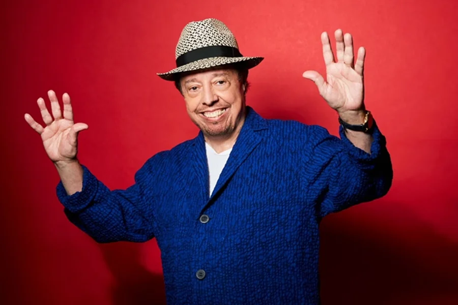 Morre o Pianista Sergio Mendes, ícone da música brasileira, aos 83 anos nos EUA