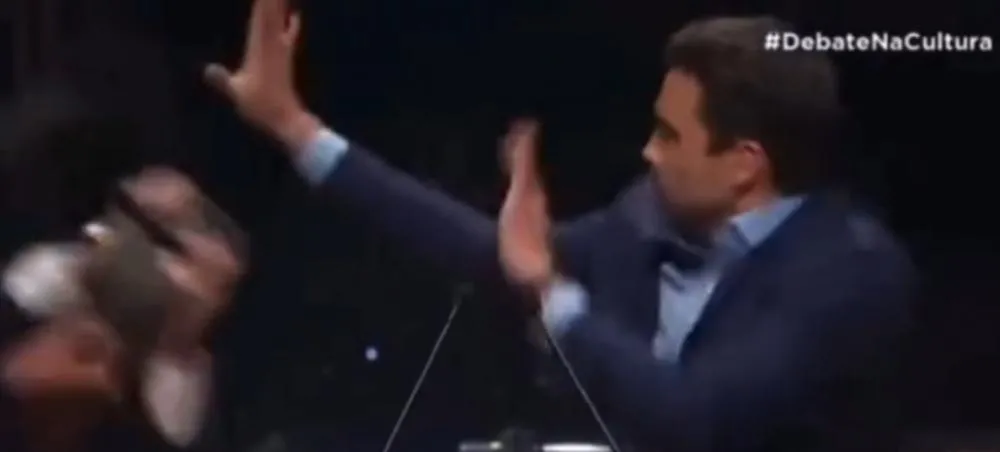 Datena agride Pablo Marçal com cadeirada durante debate na TV Cultura, e emissora interrompe transmissão