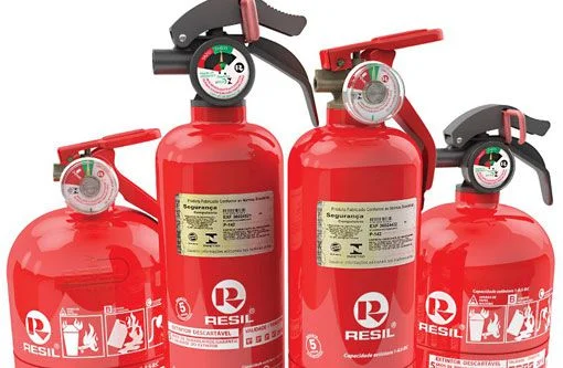 Extintor de incêndio com pó ABC em veículos pode se tornar obrigatório