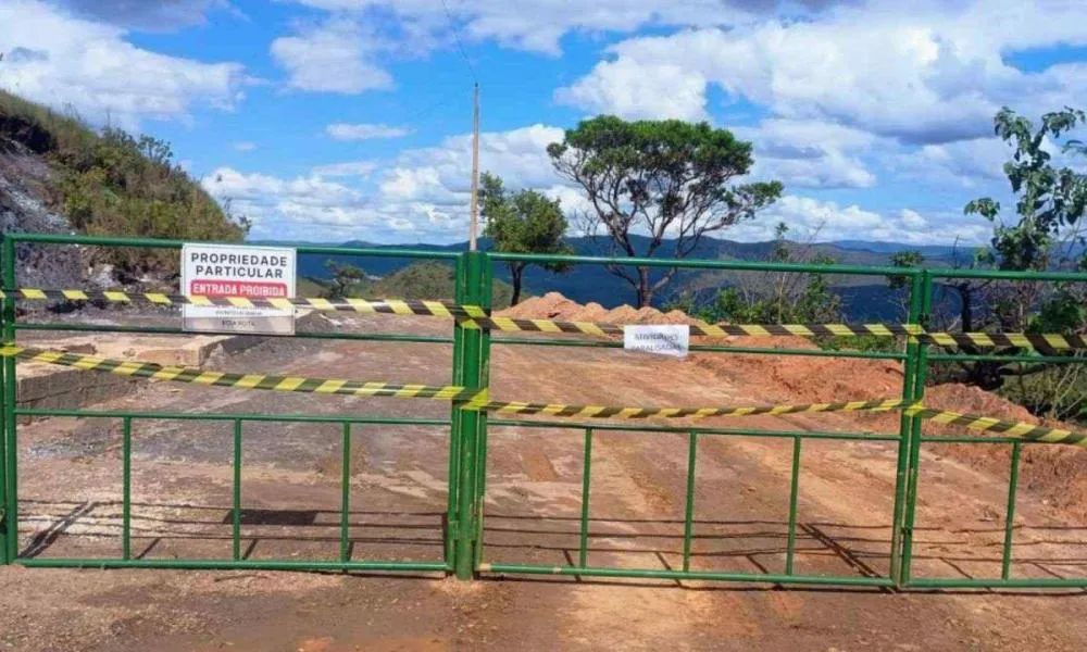 Aterro na Serra do Curral é interditado após notificação do Iphan por ameaça ao patrimônio histórico e ambiental