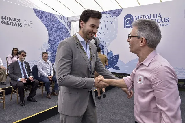 Presidente da ALMG é homenageado no Dia dos Gerais 