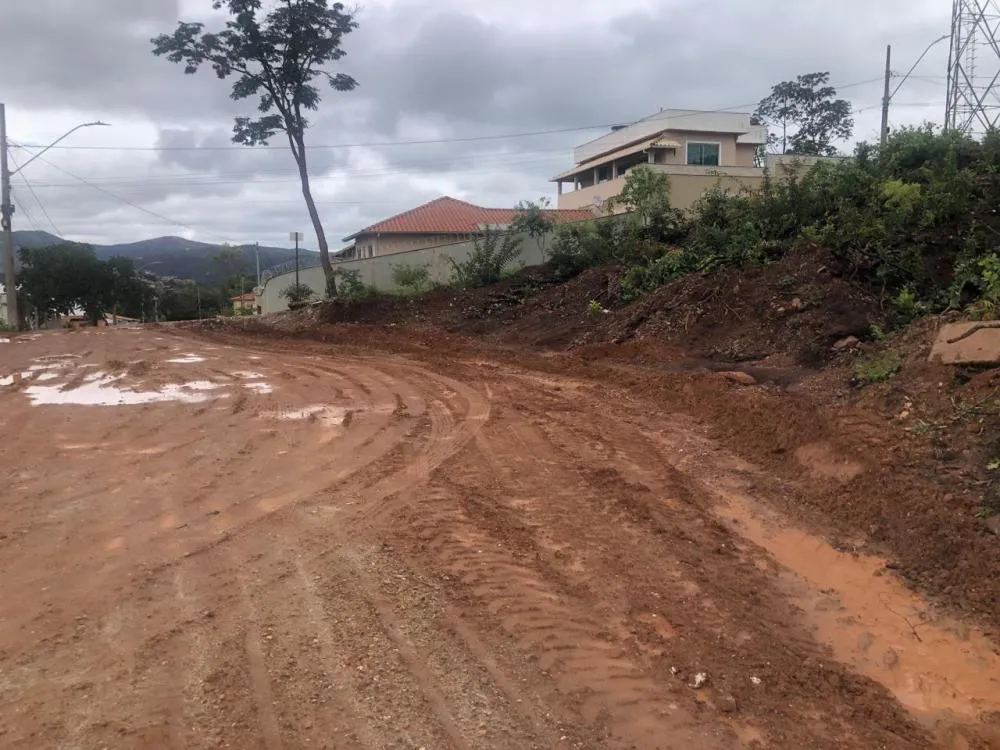 Moradores do Villa Real criticam obras e novo empreendimento habitacional