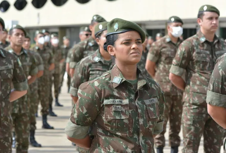 Alistamento militar voluntário feminino está aberto e segue até 30 de junho