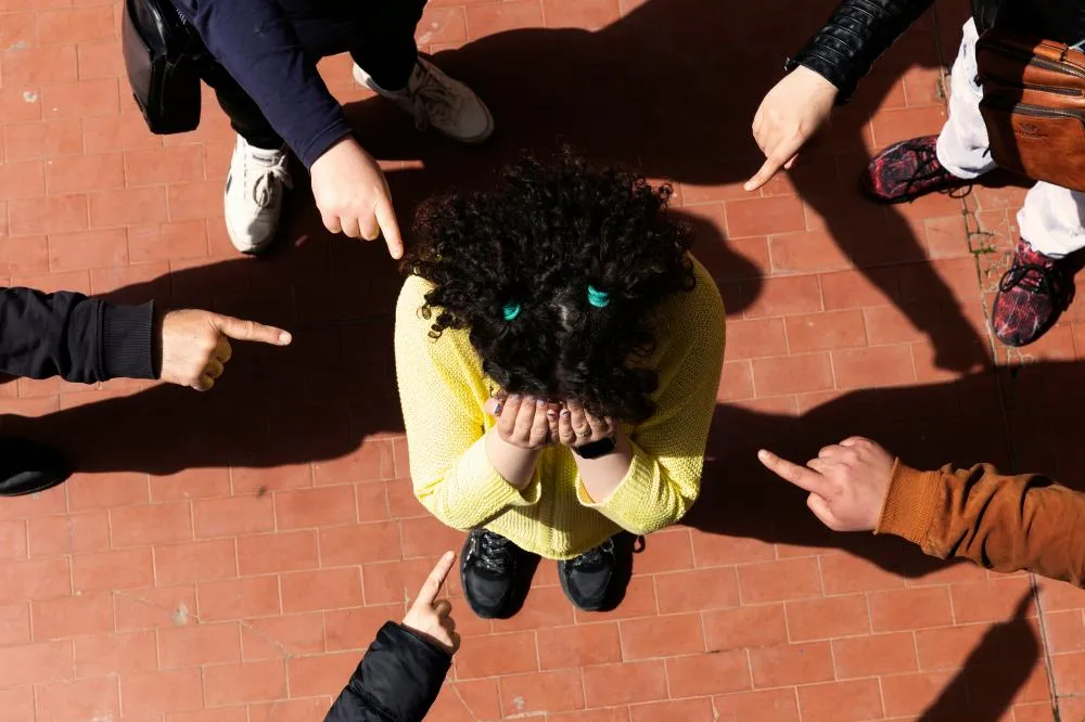 Precisamos combater o bullying nas escolas