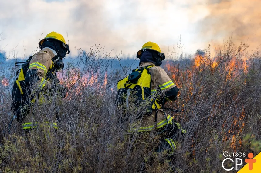 Sabará inicia formação de 53 brigadistas voluntários para prevenir incêndios antes do período de seca