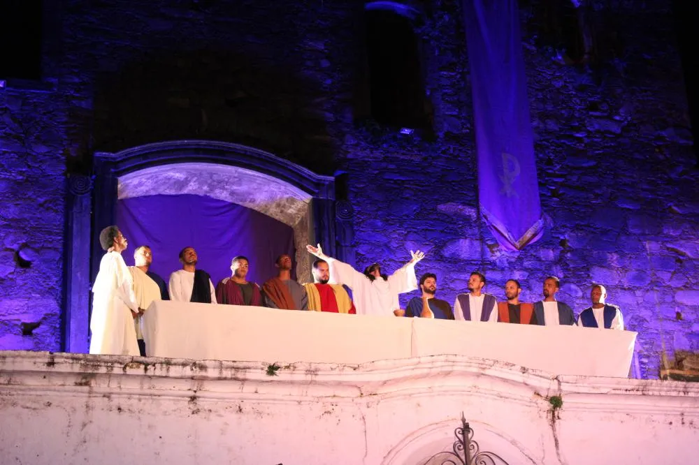 Programação da Semana Santa em Sabará destaca “Cenas da Paixão” com encenação emocionante nas ruas históricas
