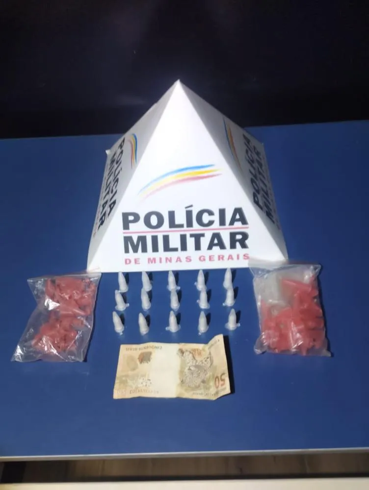 Operação policial resulta em prisão por tráfico no Alto Cabral, em Sabará