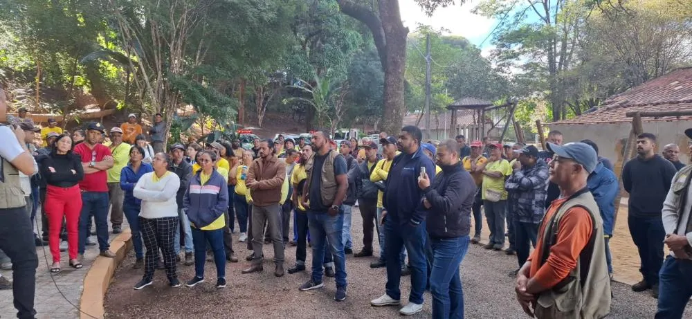 Dia do Gari é celebrado com café da manhã e reconhecimento em Sabará