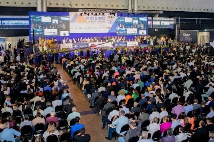 AMM realiza o maior Fórum de Educação de Minas Gerais, reunindo prefeitos, gestores e especialistas em Belo Horizonte