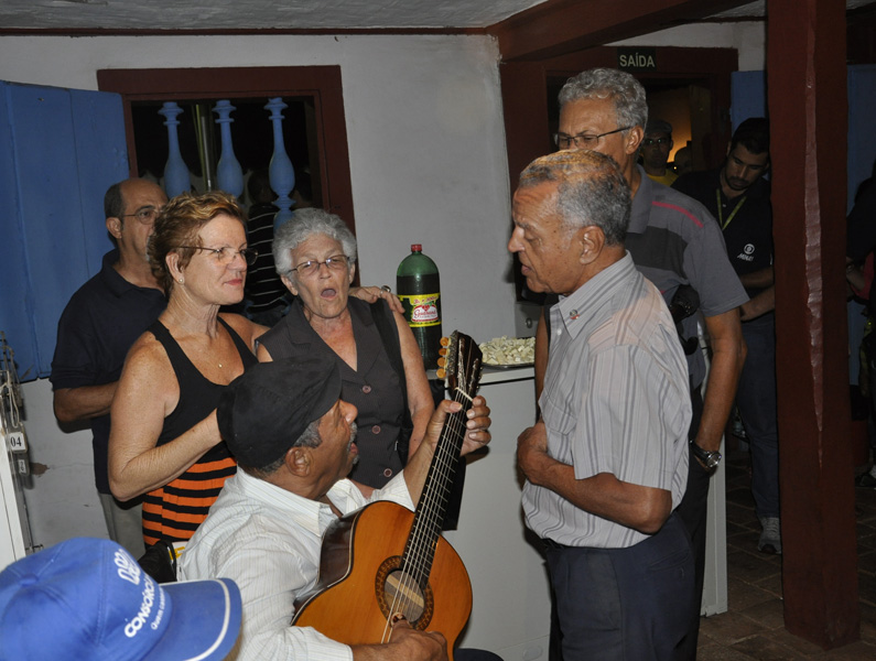 Serenata abre comemorações do bicentenário da morte de Aleijadinho