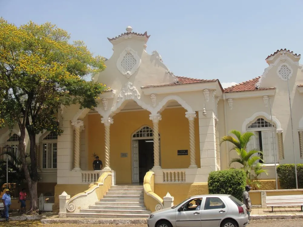 Começou em Sabará o julgamento da professora acusada de envenenar o marido policial com “chumbinho”