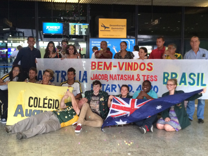 Colégio Augustus recebe intercambista da Austrália 