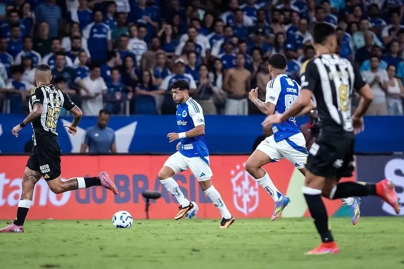 Atlético e Cruzeiro têm baixas e retornos para clássico na Arena MRV