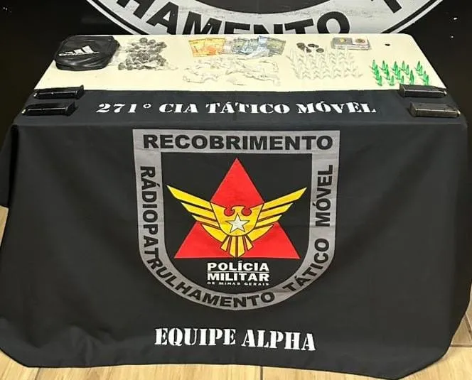 Polícia Militar prende dois suspeitos por tráfico de drogas em Sabará e apreende cocaína, crack e maconha no bairro Nossa Senhora do Ó