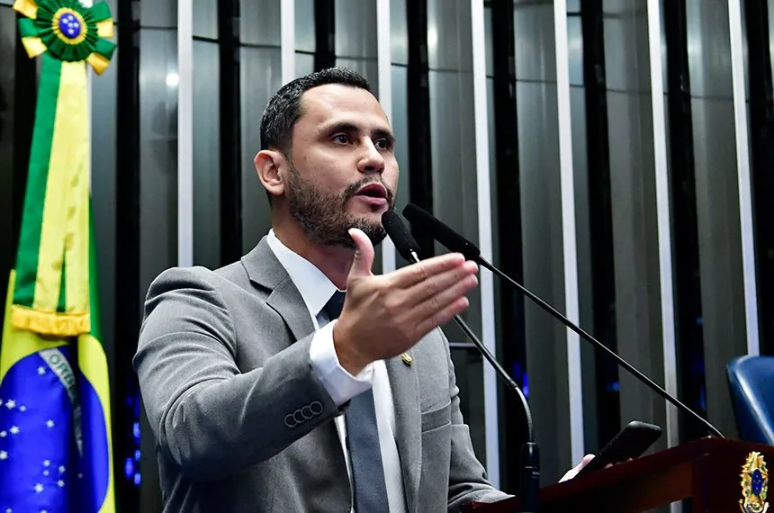 Cleitinho conquista aprovação da PEC que isenta IPVA para carros com mais de 20 anos a partir de 2026