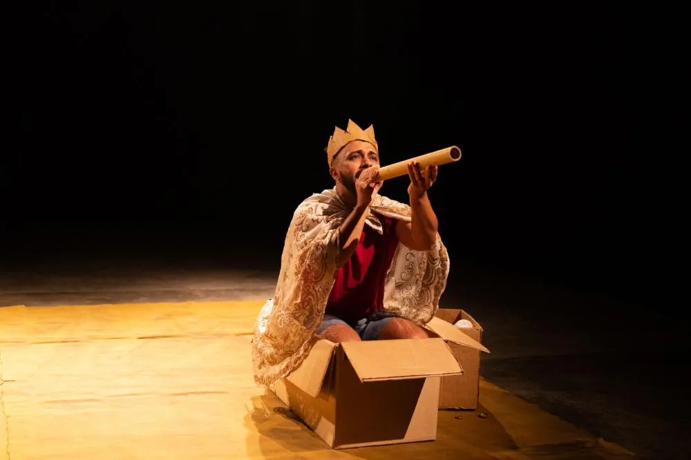Espetáculo “João-de-Barros” chega a Sabará com apresentação gratuita e acessível em Libras