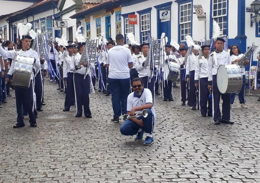 Projeto de lei que regulamenta instrutores de fanfarras pode fortalecer grupos tradicionais de Sabará