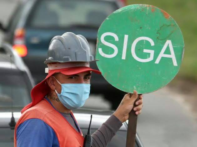 PARE E SIGA