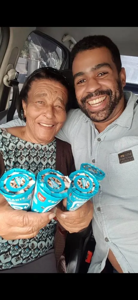 Violoncelista mineiro Carlos Márcio vence Concurso Frauta de Barro 2025/2026 com a crônica “Ave, Maria”