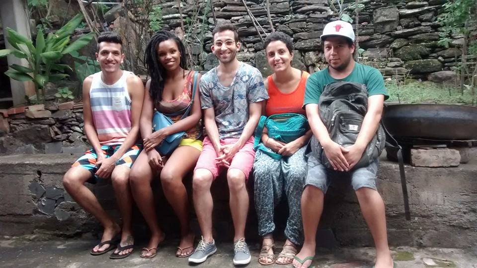 Atriz sabarense apaixonada pela arte concorre a prêmio de teatro 