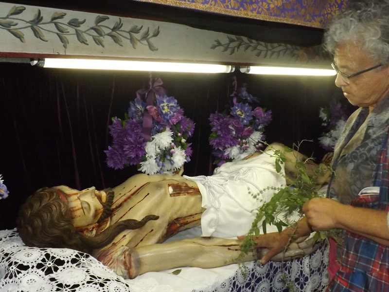 Sabarenses velam o Corpo de Cristo
