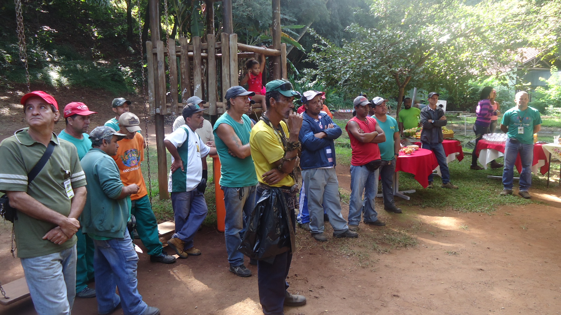 Garis são homenageados com café da manhã na Secretaria de Meio Ambiente