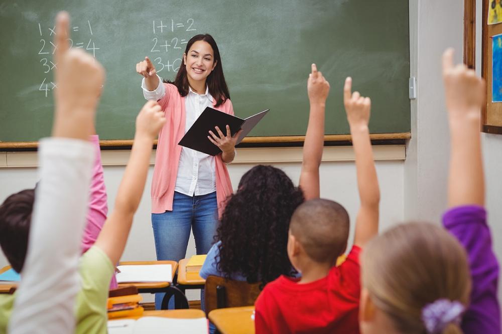 Prefeitura abre cadastro para trabalhadores da educação
