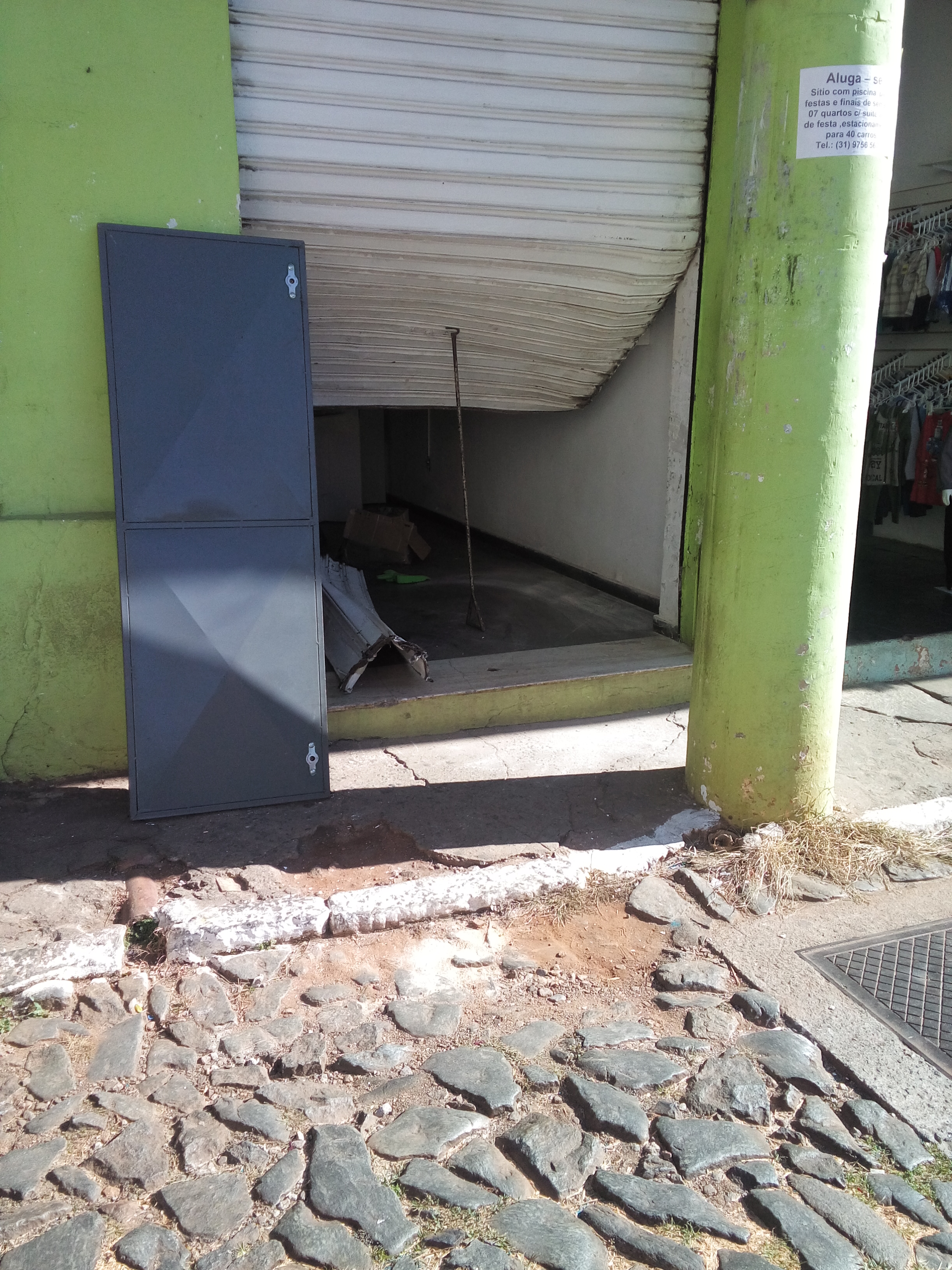 Assaltos, roubos e arrombamentos em todo município preocupa moradores. 