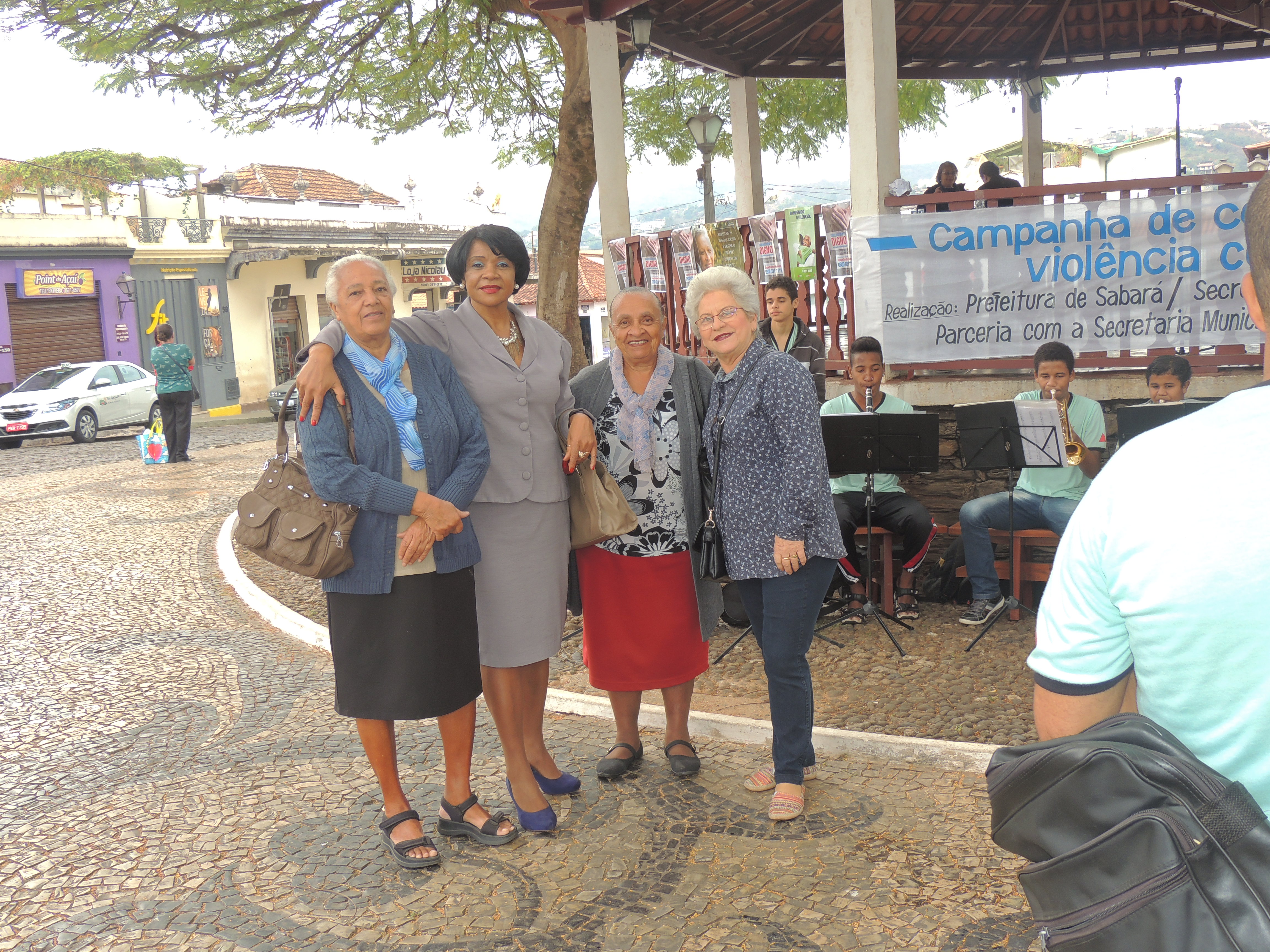 Campanha de Combate à Violência contra o idosos é lançada na praça Santa Rita