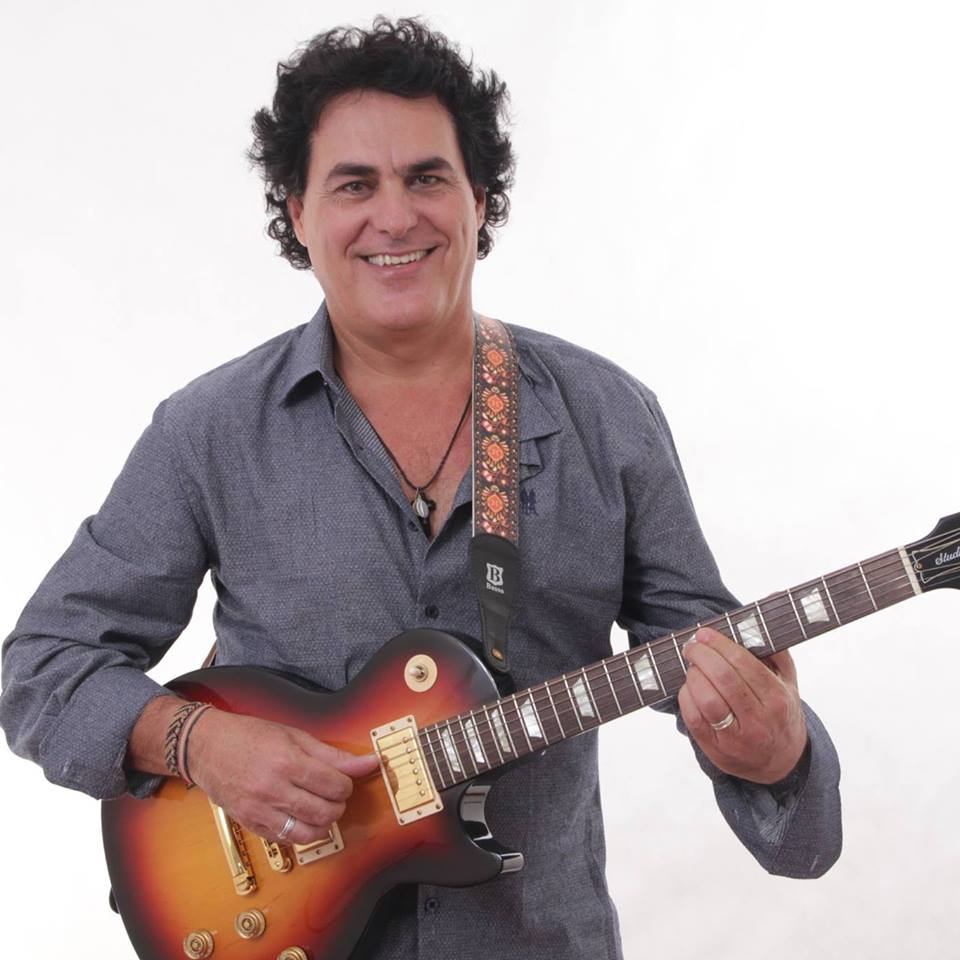 Luiz Marques fará show de lançamento do CD Noite Azul no Teatro Municipal de Sabará
